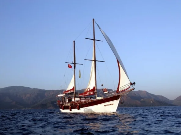 Laila Deniz Yacht Charter Marmaris Turkey - 4 Cabins with Air Condition